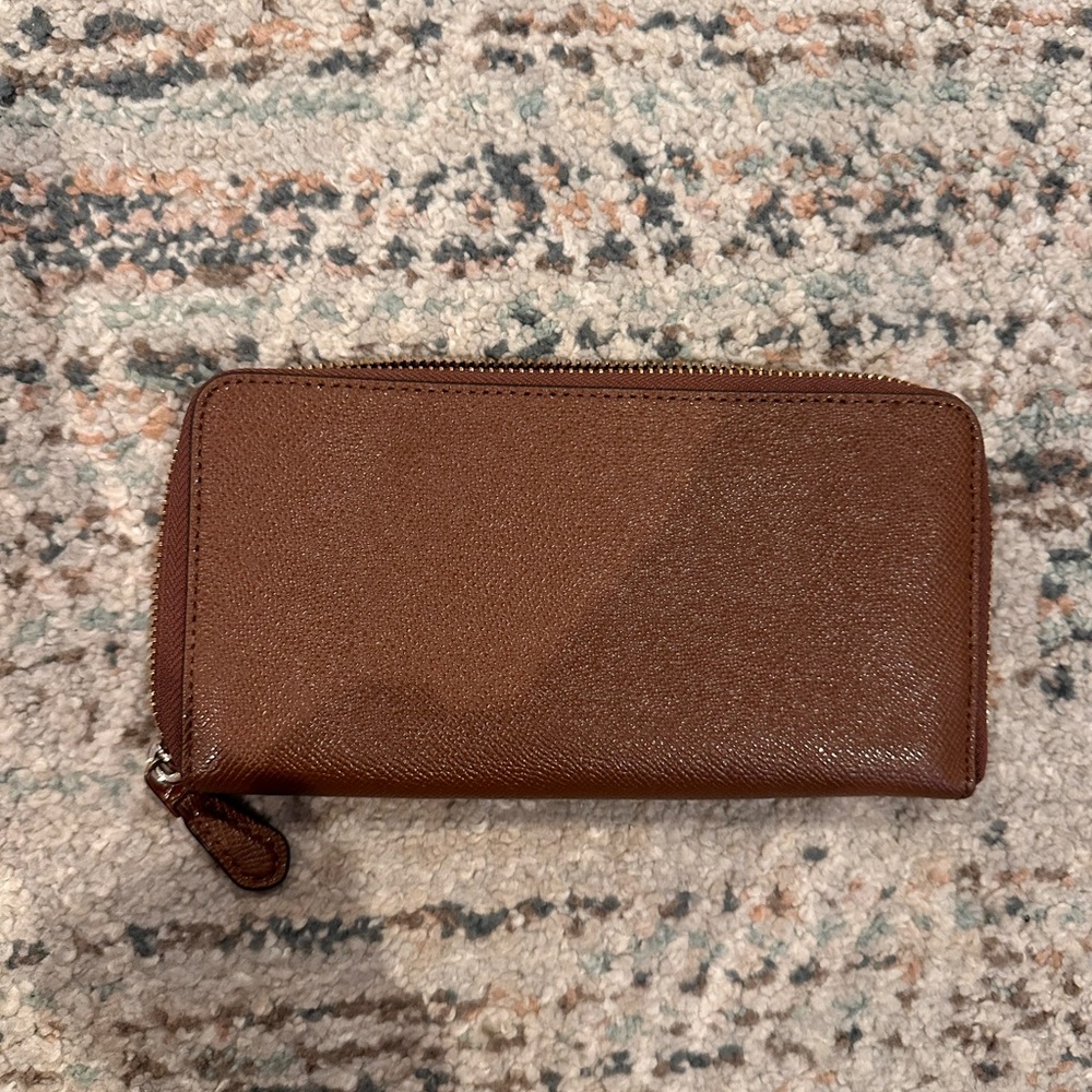 Coach Tan Leather Wallet - Picture 2 of 4